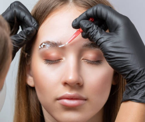 eyebrow-upper-lip-brow-henna-tattoo-and-lash-tint-service-in-brisbane