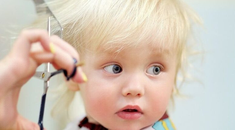 child-cutting