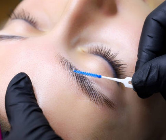 eyebrow-threading-+-brow-tint-+-lash-tint
